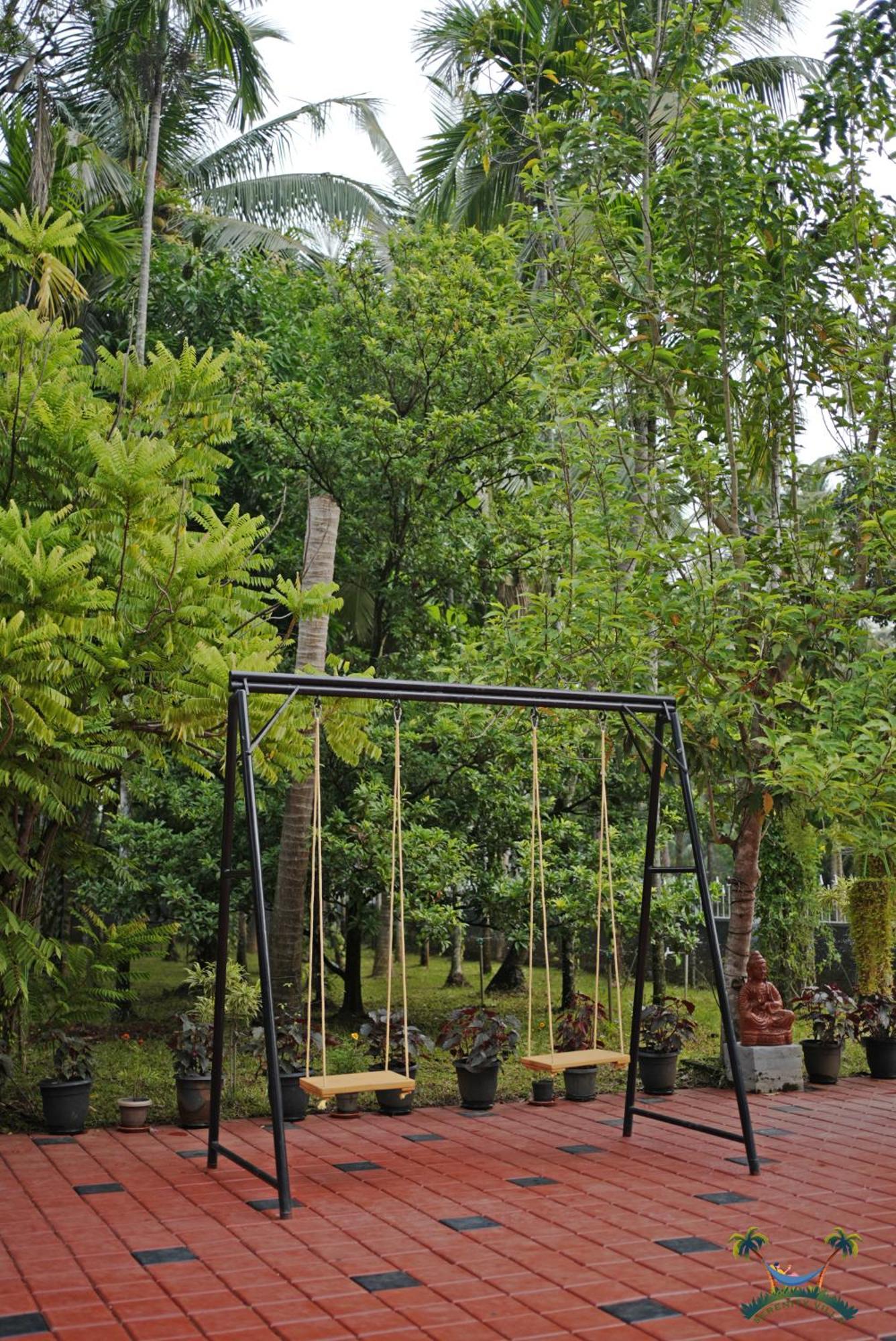 Serenity Villa And Treehouse ปาลักกัด ภายนอก รูปภาพ